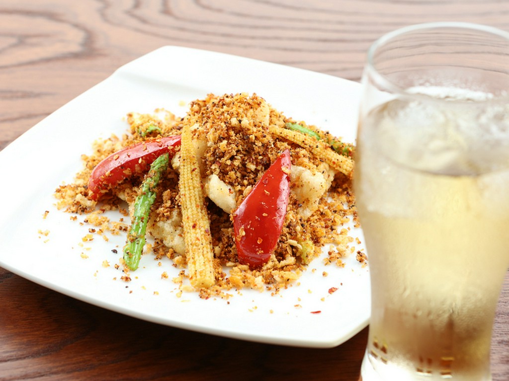 本格中華×酒。楽しい時間をさらに華やかにしてくれる