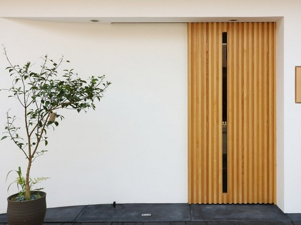 喧騒から逃れた、趣のある和空間。大人の街にさり気なく佇む店