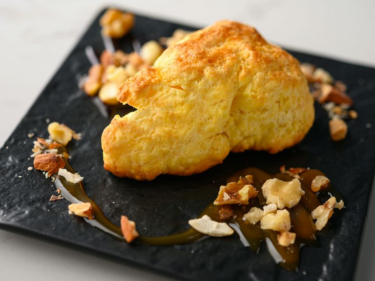 自家製2タイプから甘さで選べる!『スコーン』