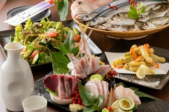 ＜前日迄要予約！＞歓送迎会などにもオススメ!!4名様からご利用OK!!お得!!下町食堂の2時間飲み放題付コース