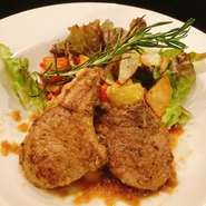 Takashi's lamp chops shaliapin steake
