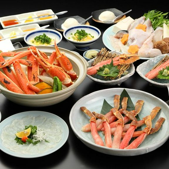 [おすすめ]【ふぐ・かにグランドランチ】てっさ、てっちり、かにしゃぶ、焼きかになど堪能！全9品