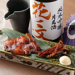 お酒のお供にぴったり！店オリジナルの『スルメイカ粕漬』