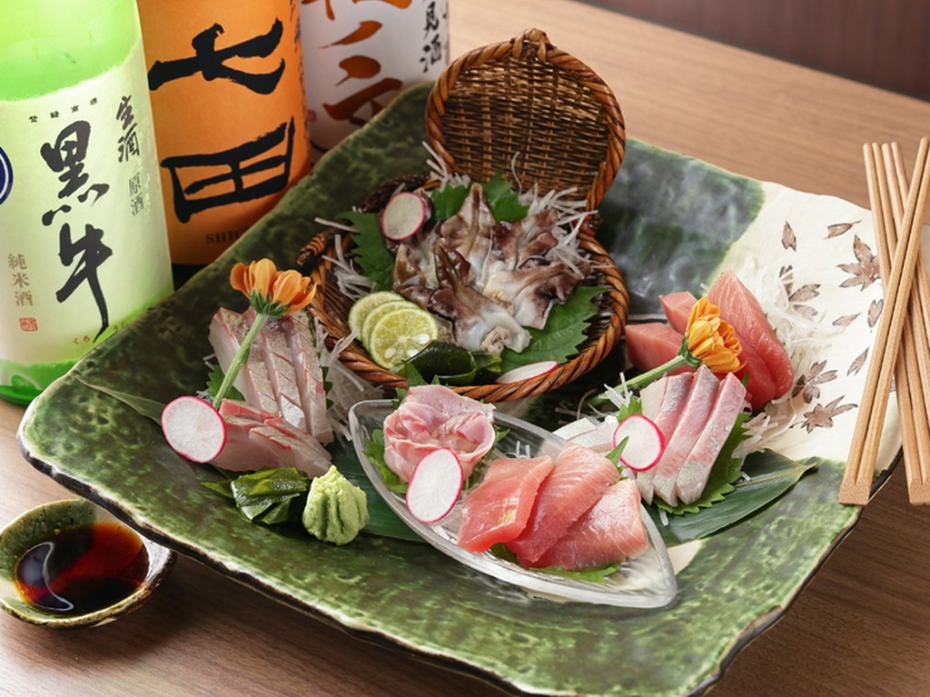 季節を五感で楽しめる『お造り盛合わせ』