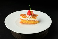 <甘味>フルーツとクリームのシャリフィーユ