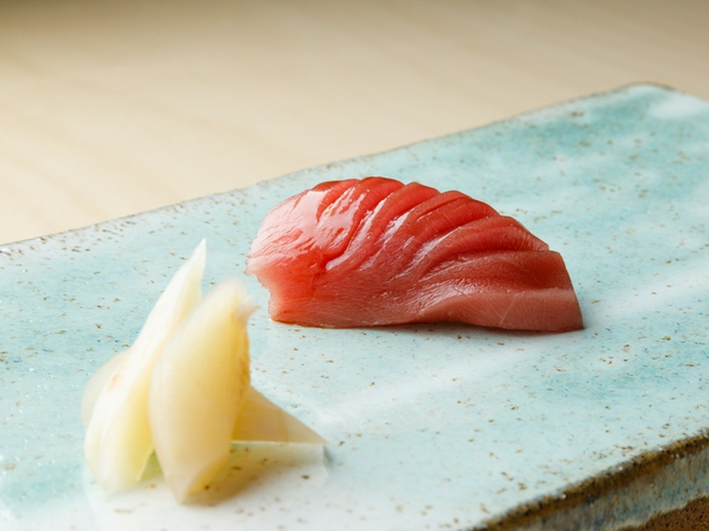 本まぐろ　赤身握り