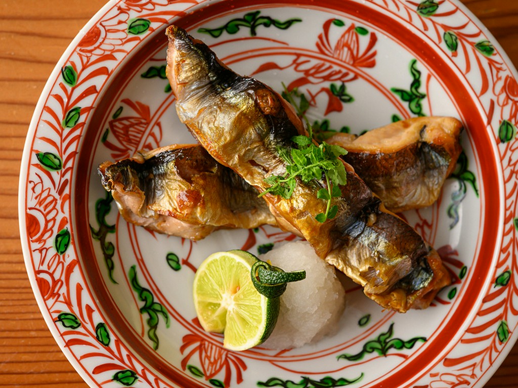 旬の素材、天然のものにこだわり、素材の旨みを存分に引き出す