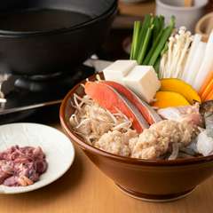 朝挽き鶏をはじめ、一つ一つにこだわったちゃんこ鍋