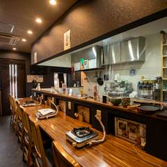 お一人様から楽しめるちゃんこ鍋もあり