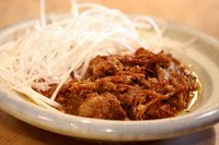 常連客たちの要望から生まれた『牛すじ煮込み』