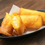 女子人気No.1！
チーズとサクサク感でお酒が進む。