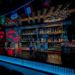 一人で退屈しているような夜は、ぜひ訪れてみてください