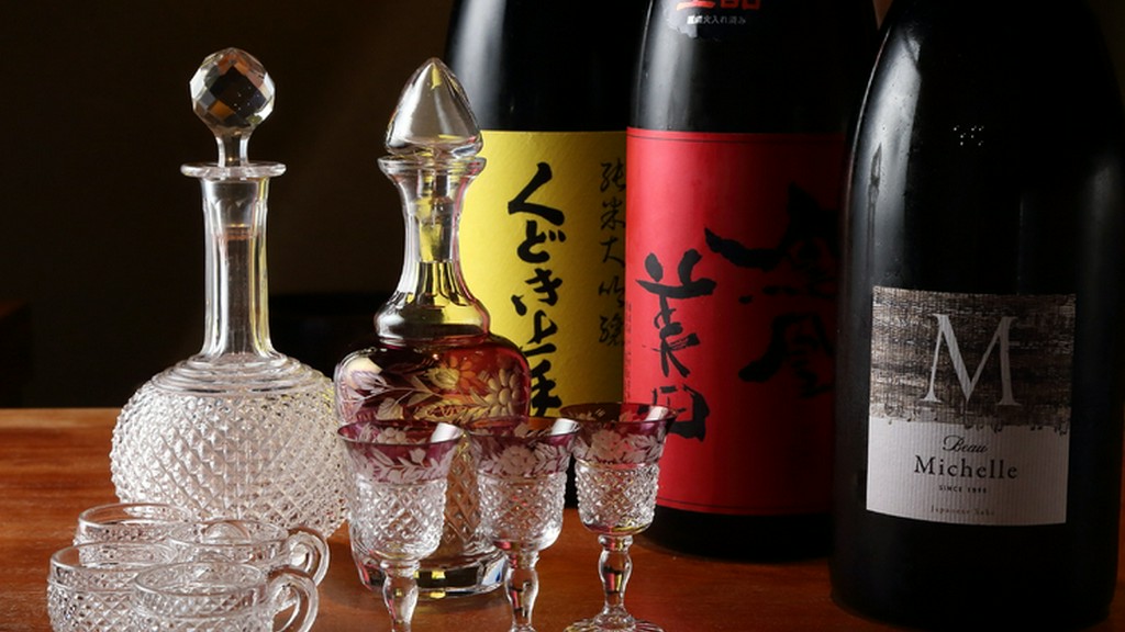 日本酒や焼酎の人気銘柄もコース料金内で好きなだけ楽しめる！