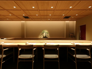  特別感のある会食で客人をおもてなし。