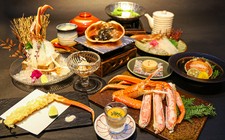 2月にしか食べる事が出来ない幻の蟹「若松葉がに」をご堪能頂けるフルコースとなります。
