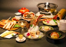 <3月限定>かにまつば食べ納めフルコース
料理長のおまかせなどを含めた、今期最後に蟹をご堪能頂けるコース