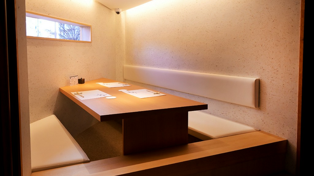 のびのび食事を楽しめる小上がりも完備