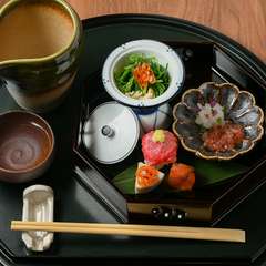 厳しく目利きした、四季折々の恵みを活かして