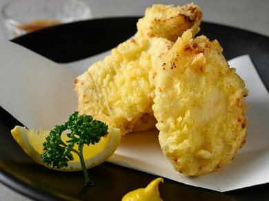 ちゃんこ鍋×白ワインのマリアージュが魅惑の食体験に誘う