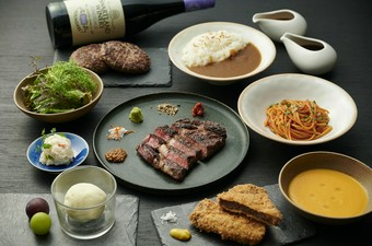 2種の部位を食べ比べながらたっぷりお楽しみください!牛タンハンバーグや牛カツなどオーダーメニューも豊富