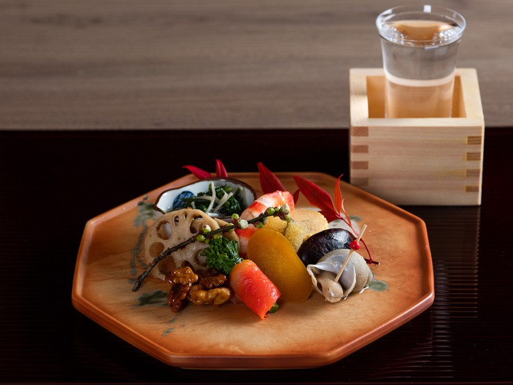 定本日本料理様式、会席、名物 料理屋 MOTO 西麻布/日本料理・懐石・会席 ネット予約可 | ヒトサラ