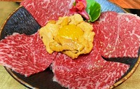 地鶏の卵をふんだんに使用した、人気の一品。トリュフ醤油だれでお楽しみください。