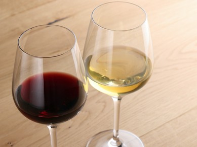 赤・白・泡…。多彩なラインナップから好みの一杯を見つけて