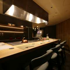 とっておきの料理と空間を用意し、ゲストの特別な時間を演出する