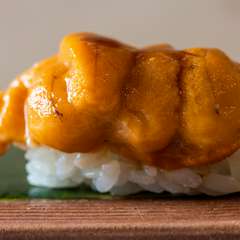 本格江戸前鮨を肩肘はらずに楽しむ鮨デートにオススメ！