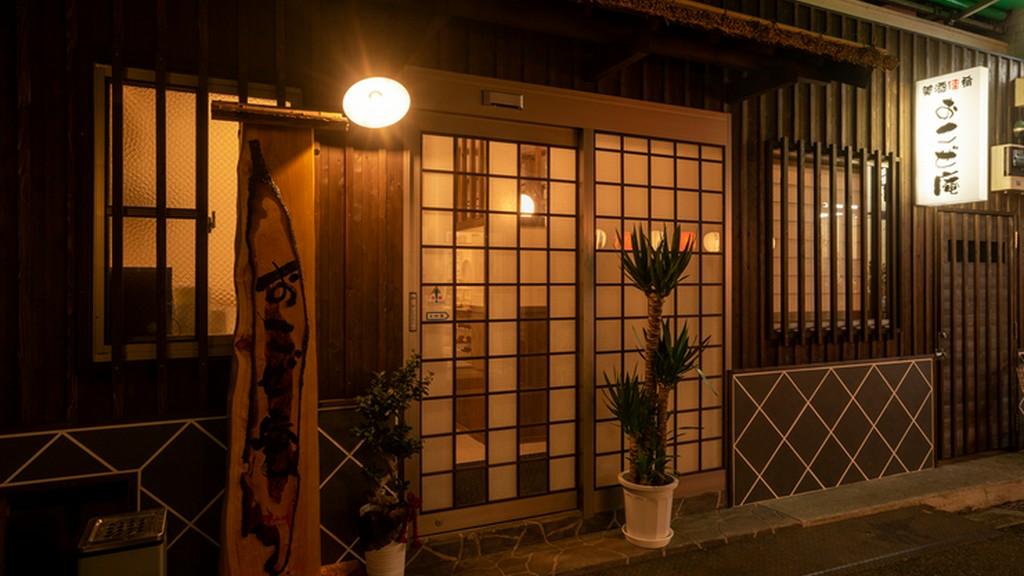 高知の台所、魚の棚に隠れ家的なお店”おこぜ庵”