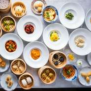 ■アレルギー対応につきまして､現在【小麦･卵･乳製品･海老･蟹･ナッツ･クルミ･蕎麦】の7品目を表記しております｡
上記以外のアレルギーをお持ちの方､複数のアレルギーをお持ちのお客様につきましては､別コースをご選択いただくと安心してお楽しみいただけるかと存じます。
ご不明点がございましたら､どうぞお気軽にご相談くださいませ｡

･お子様用セットを3,000円にてご用意いたしております｡お気軽にご相談下さい｡