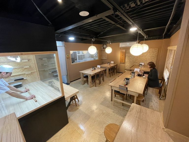 とても落ち着く店内