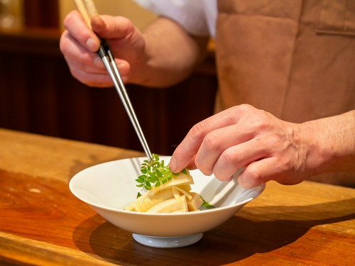 里山の恵みと旬の食材が紡ぐ、一期一恵