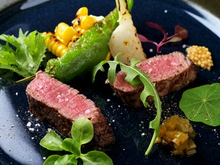 全国の旬魚介、愛知の自慢食材、最高品質の黒毛和牛