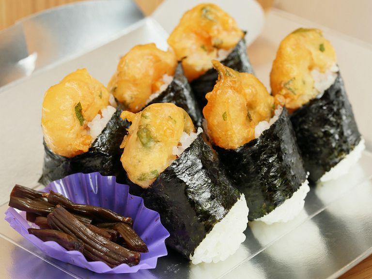 大葉の爽やかな香りが広がる『天むす』