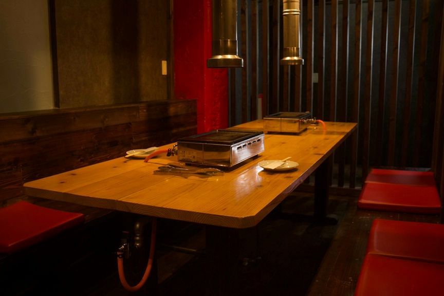 オシャレな空間で、おいしい焼肉もお酒も。焼肉女子会にオススメ