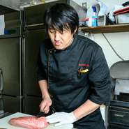 吟味を尽くした上質な肉をリーズナブルに楽しめるとして大人気の渋谷【焼肉最牛】の姉妹店。プロによる厳しい目で厳選したハイクオリティの焼き肉を気軽に楽しんでほしいから、当日予約OKの食べ放題・飲み放題も。