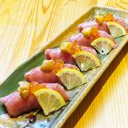 ・塩 or たれ：各1780円
・雲丹　いくらのせ(塩 or たれ)：各2100円