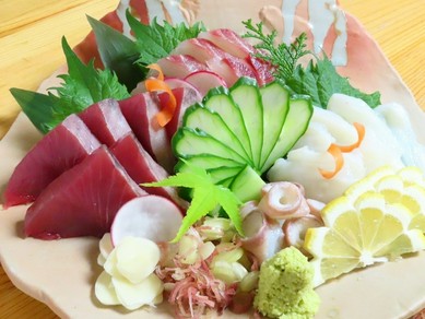 刺身盛り合わせ 3種