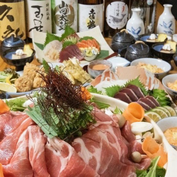 忘新年会にもオススメ!! 2時間飲み放題付きご宴会コースは5000円から承っております。