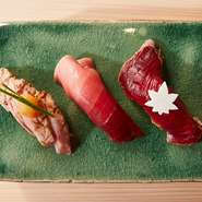 内容は当日の仕入れで変わります。
アレルギーなど苦手な食材は、事前にお知らせください。
※価格には消費税が含まれております。別途サービス料(10％)承ります。