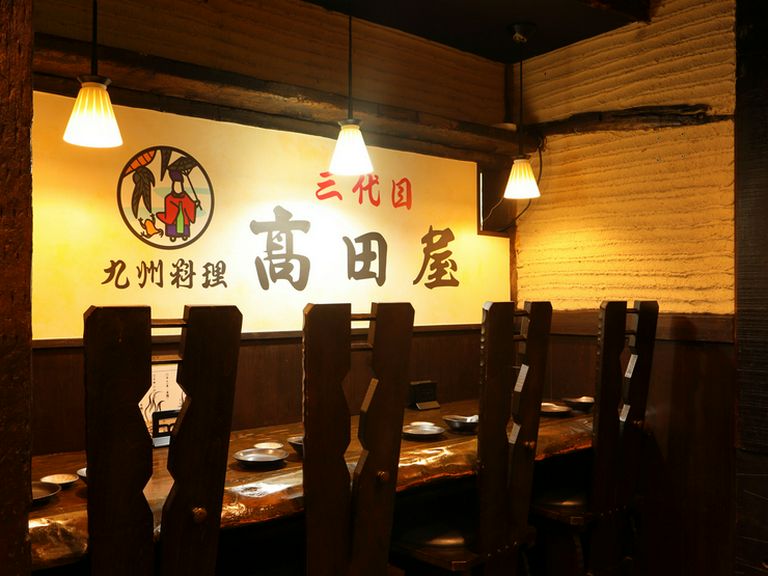 一人でも使い勝手が良い、入ってすぐの場所にあるカウンター席
