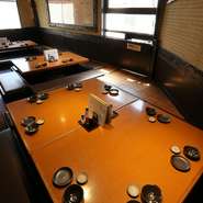 飲み放題付きコースが充実しており、全てのコースに自慢の『鍋料理』が含まれています。座敷で和やかな宴会を楽しみたい方も、テーブル席で気軽に盛り上がりたい方もぜひ。