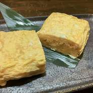 水分が多いため、巻きの難易度はかなり高いとか。しかし、茶碗蒸しのように滑らかでみずみずしく、だしをしっかり閉じ込めた卵の食感は絶品です。
※画像は一例、プレーン。他に、明太子・チーズ・mixがあります。