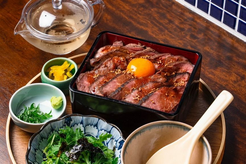 広島県産コシヒカリ越宝玉の肉まぶし