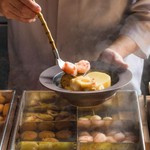 ・自家製さつま揚げ
・こんにゃく
・厚揚げ
・はんぺん
・大根
・うずらの卵
・ちくわぶ
・蛸巾着+110円
・ロールキャベツ+220円
・牛タン+330円
・牛すじ+418円
（※一部プラス料金をいただく具材がございます）