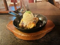 焼きたてアップルパイ