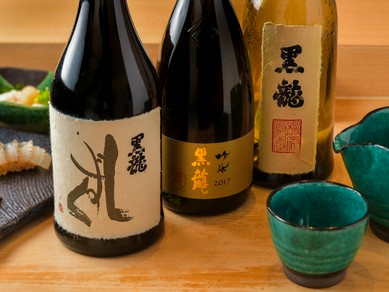 大将自らが吟味した、鮨と和食料理に合う日本酒をセレクト