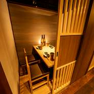 ゆとりのあるテーブル個室席