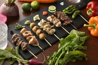 国産の新鮮な鶏を使用した焼き鳥